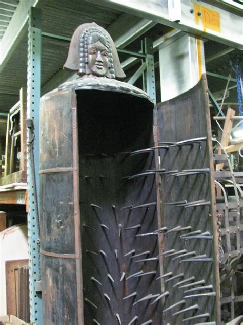 metal hot box used for torturing|Box (torture) .